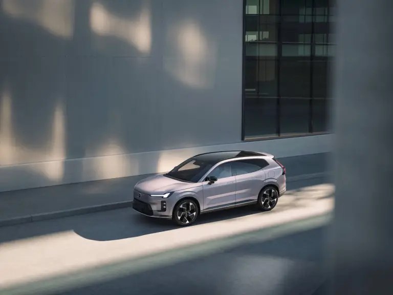 Volvo XC70 2026 - Foto ufficiali - 13