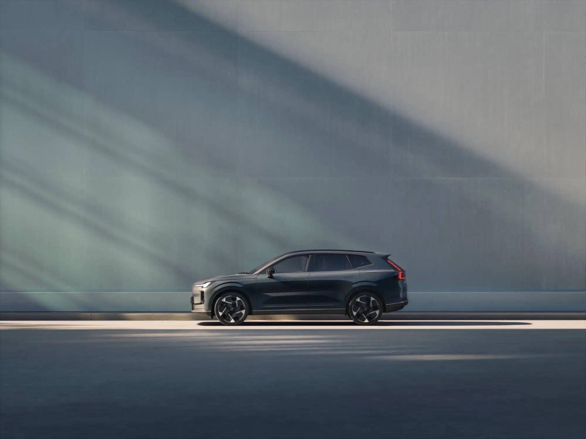 Volvo XC70 2026 - Foto ufficiali - 18