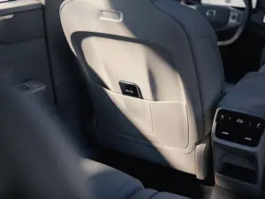Volvo XC70 2026 - Foto ufficiali