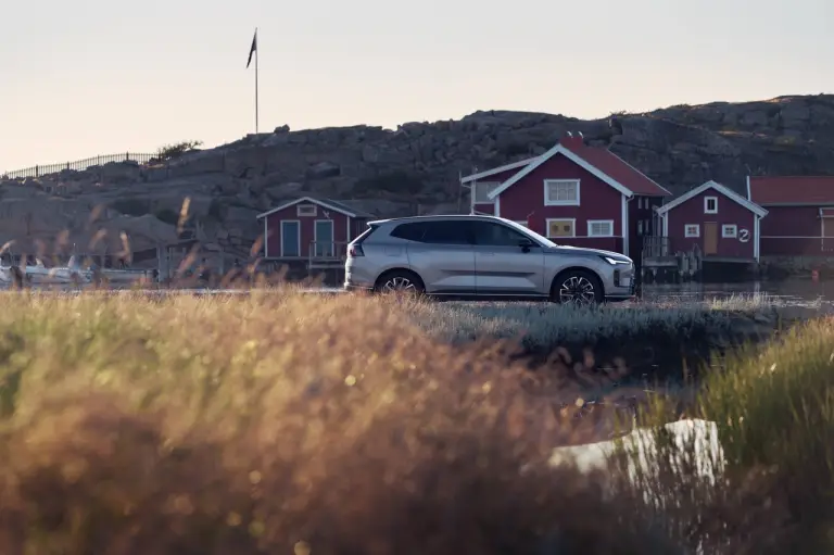 Volvo XC70 2026 - Foto ufficiali - 45