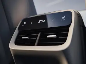 Volvo XC70 2026 - Foto ufficiali