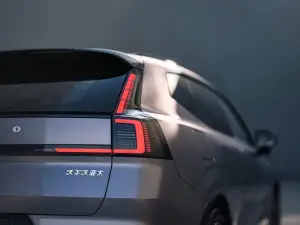 Volvo XC70 2026 - Foto ufficiali