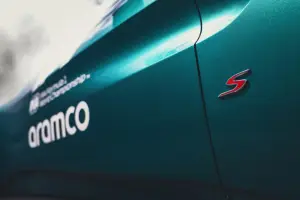 Aston Martin Vantage S - Safety Car - 10