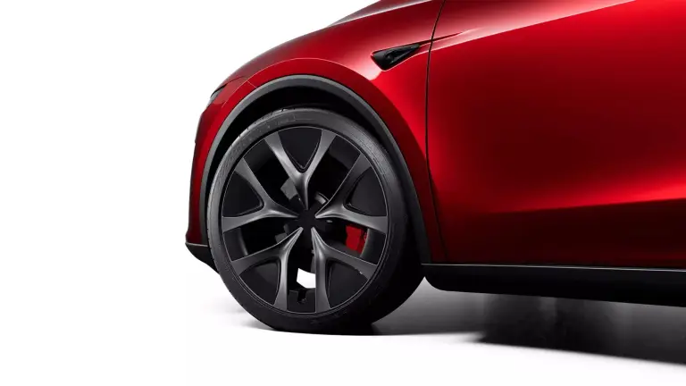 Tesla Model Y Performance - 6