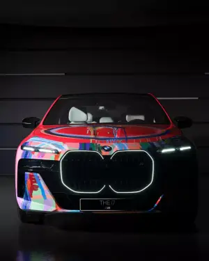 BMW i7 by Lee Kun-Yong Art Car