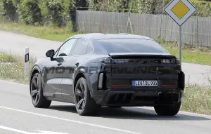 Porsche Cayenne Coupe 2027 - Foto spia 02-09-2025 - 11