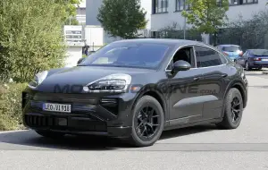 Porsche Cayenne Coupe 2027 - Foto spia 02-09-2025 - 5
