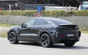 Porsche Cayenne Coupe 2027 - Foto spia 02-09-2025 - 8
