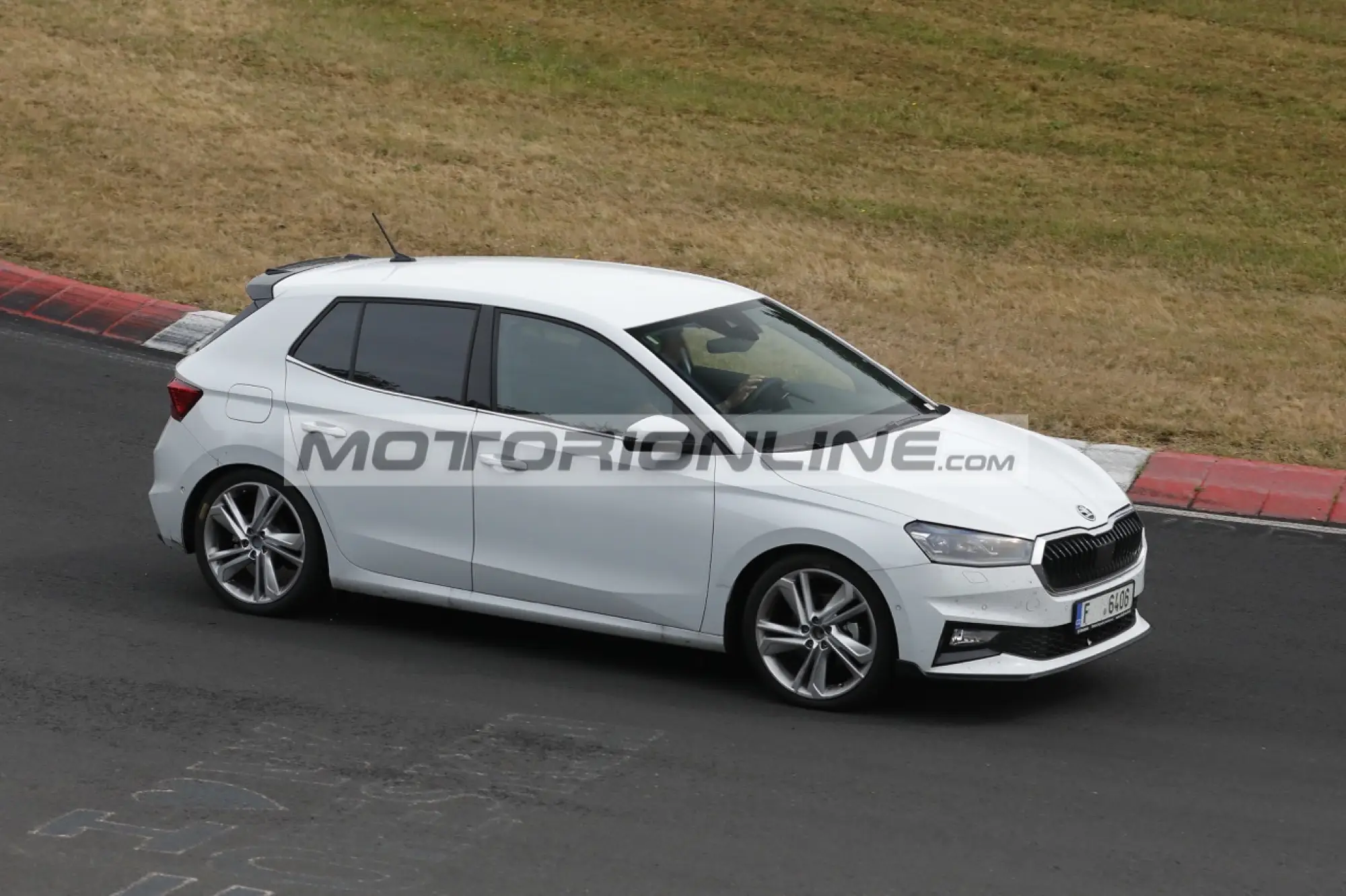 Skoda Fabia RS - Foto spia 5-9-2025 - 5