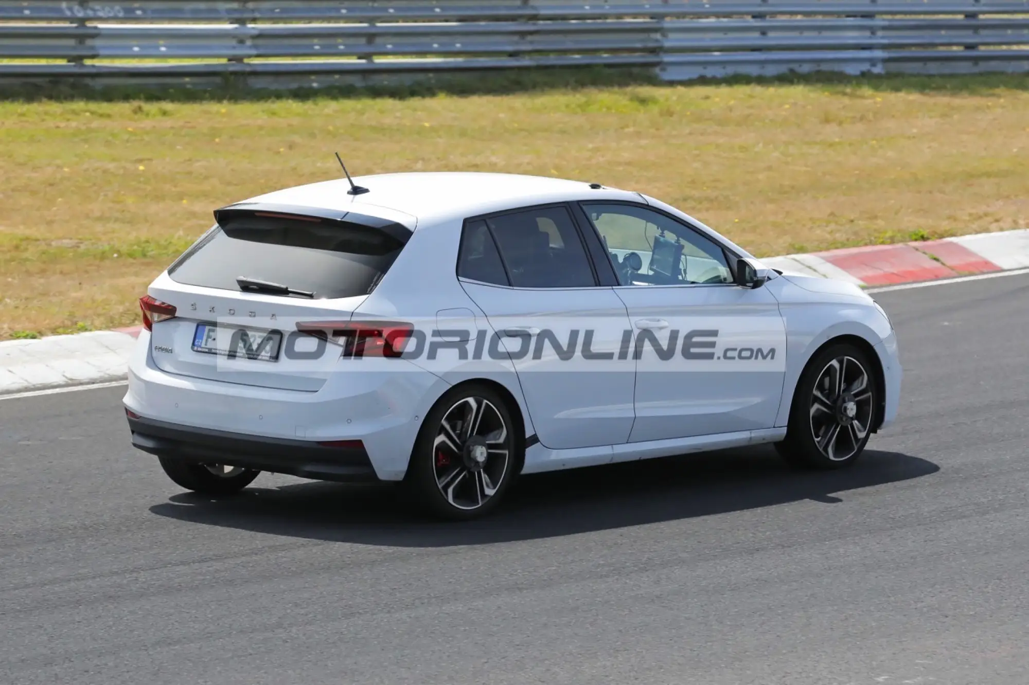 Skoda Fabia RS - Foto spia 5-9-2025 - 12