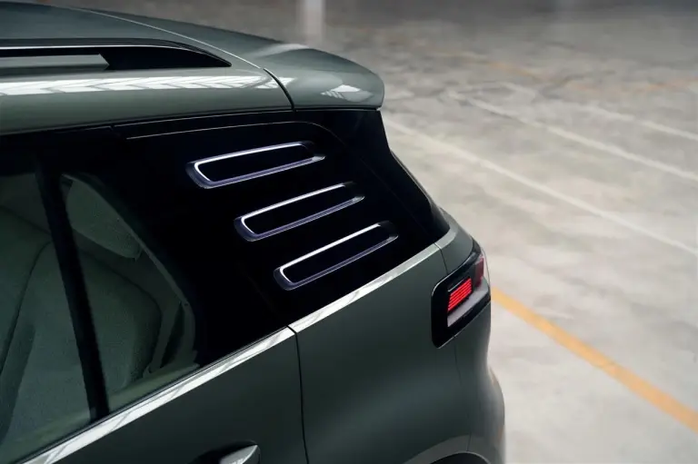 Volkswagen ID.Cross Concept - Foto ufficiali - 4