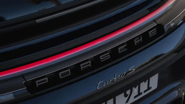 Porsche 911 Turbo S 2026 - 13