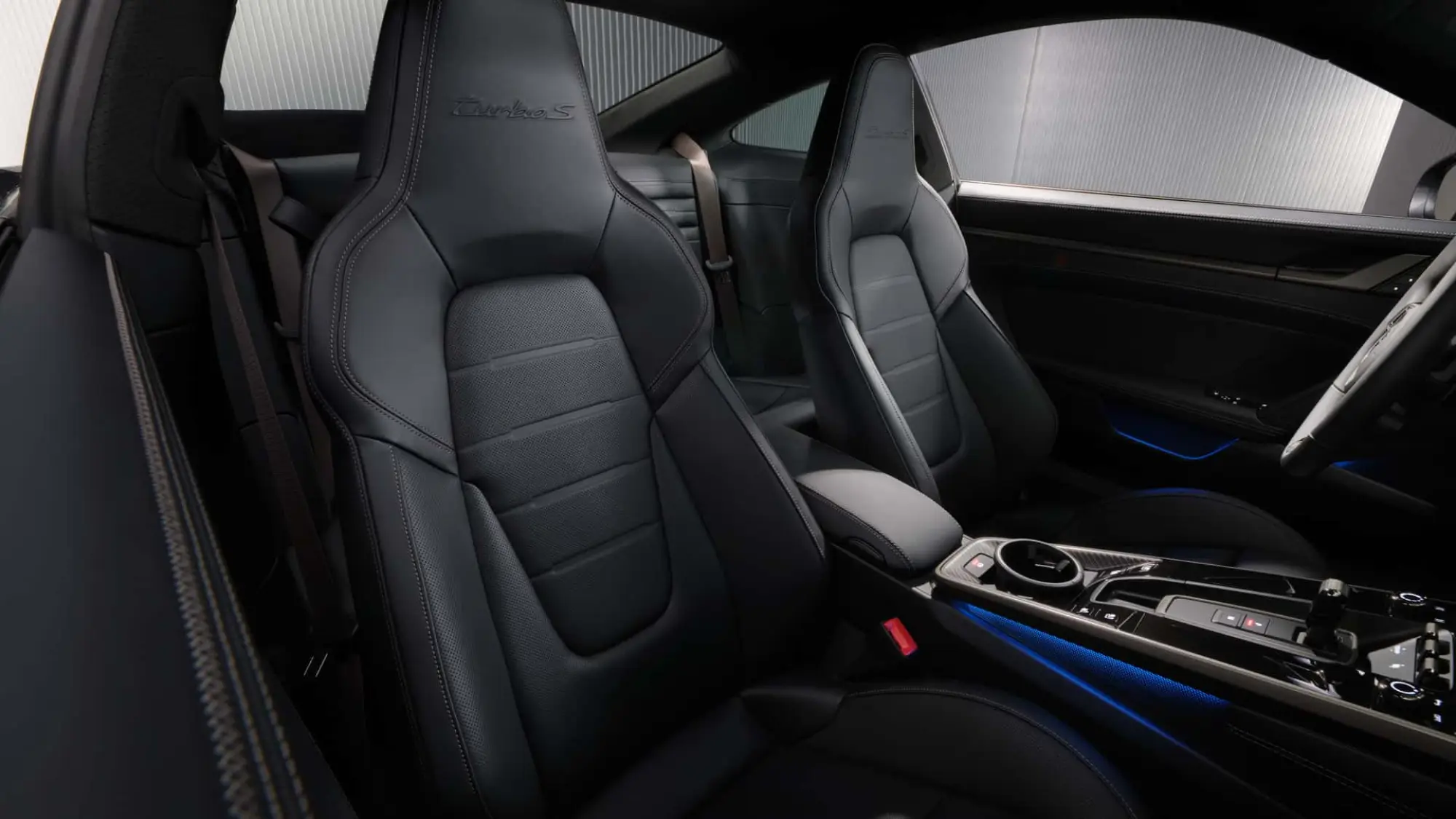 Porsche 911 Turbo S 2026 - 14