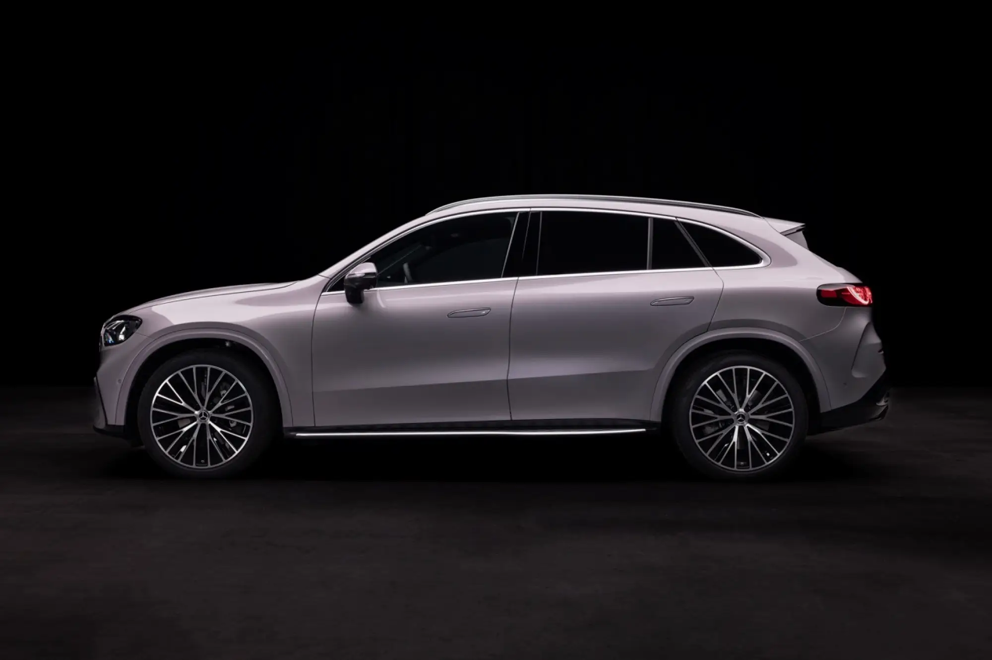 Mercedes GLC elettrica - Foto ufficiali - 9