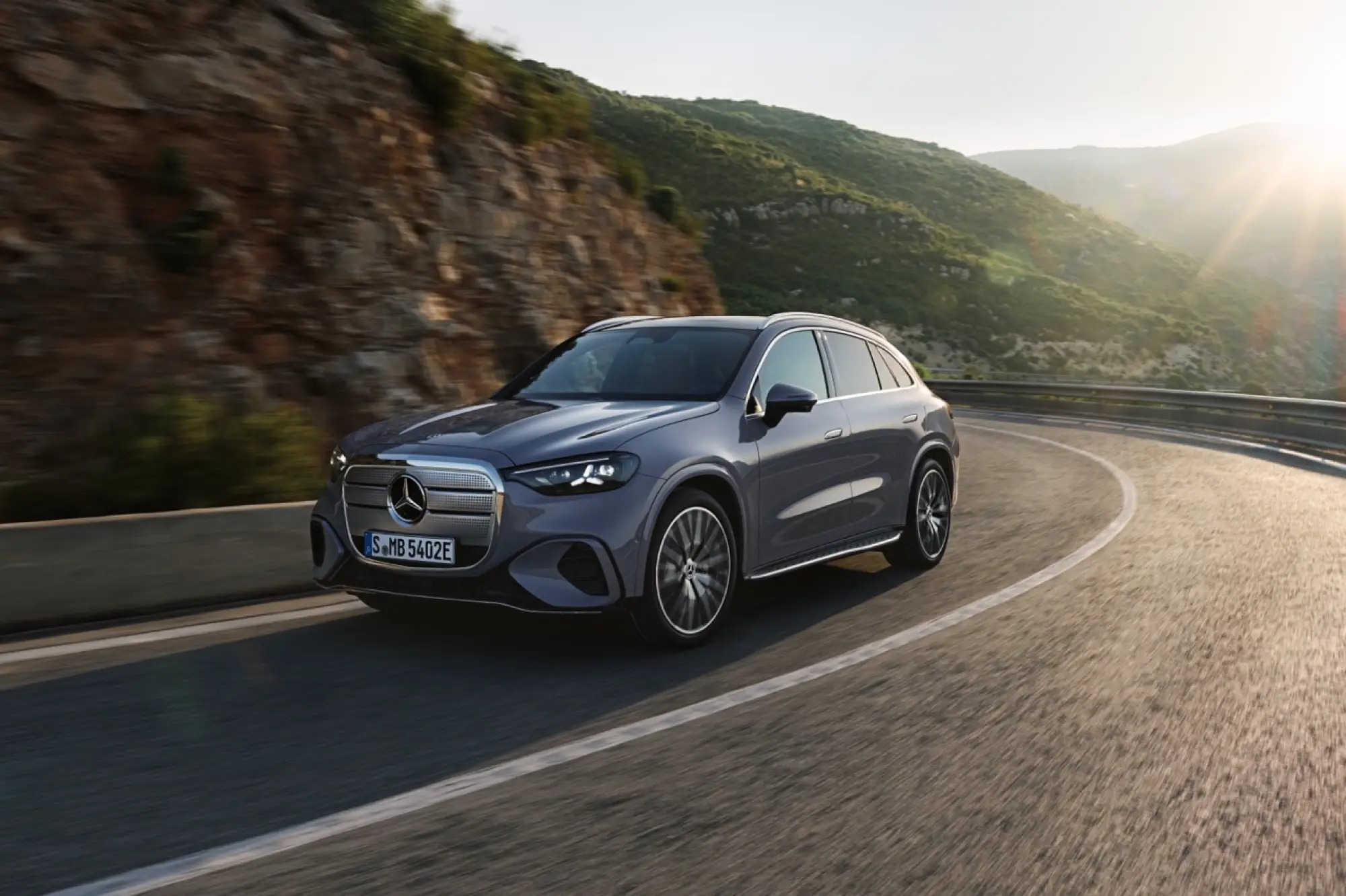 Mercedes GLC elettrica - Foto ufficiali - 30