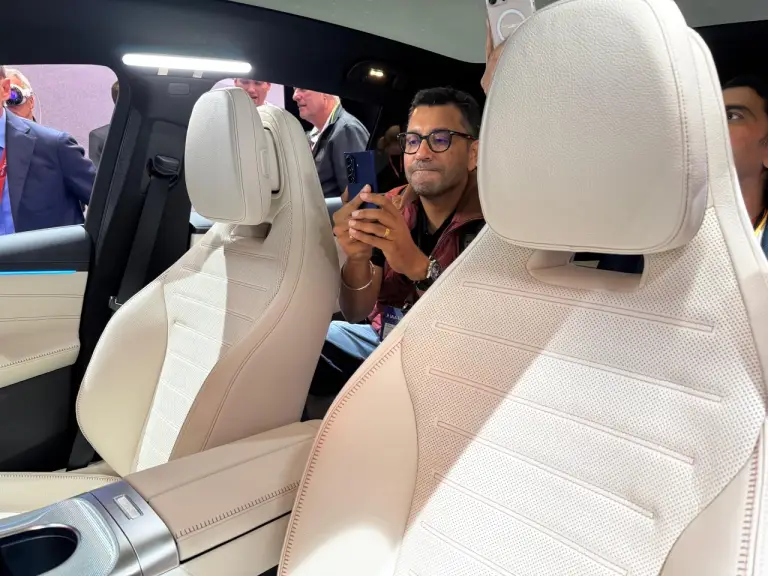 Mercedes GLC elettrica - Salone di Monaco 2025 - 16
