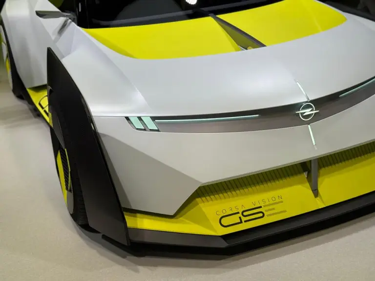 Opel Corsa GSE Vision Gran Turismo - Salone di Monaco 2025 - 13