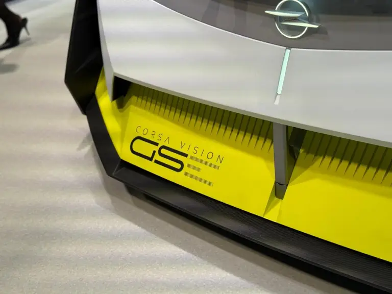 Opel Corsa GSE Vision Gran Turismo - Salone di Monaco 2025 - 11