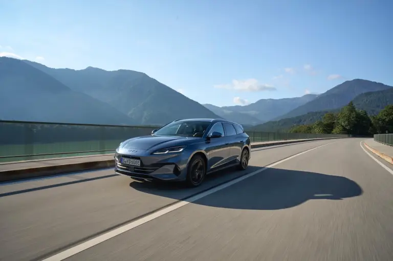 BYD Seal 6 DM-i Touring - Foto ufficiali - 5