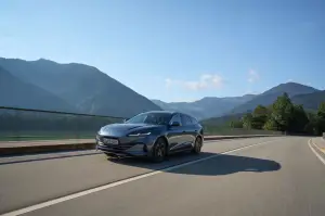 BYD Seal 6 DM-i Touring - Foto ufficiali