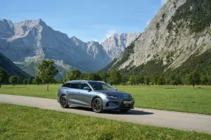 BYD Seal 6 DM-i Touring - Foto ufficiali