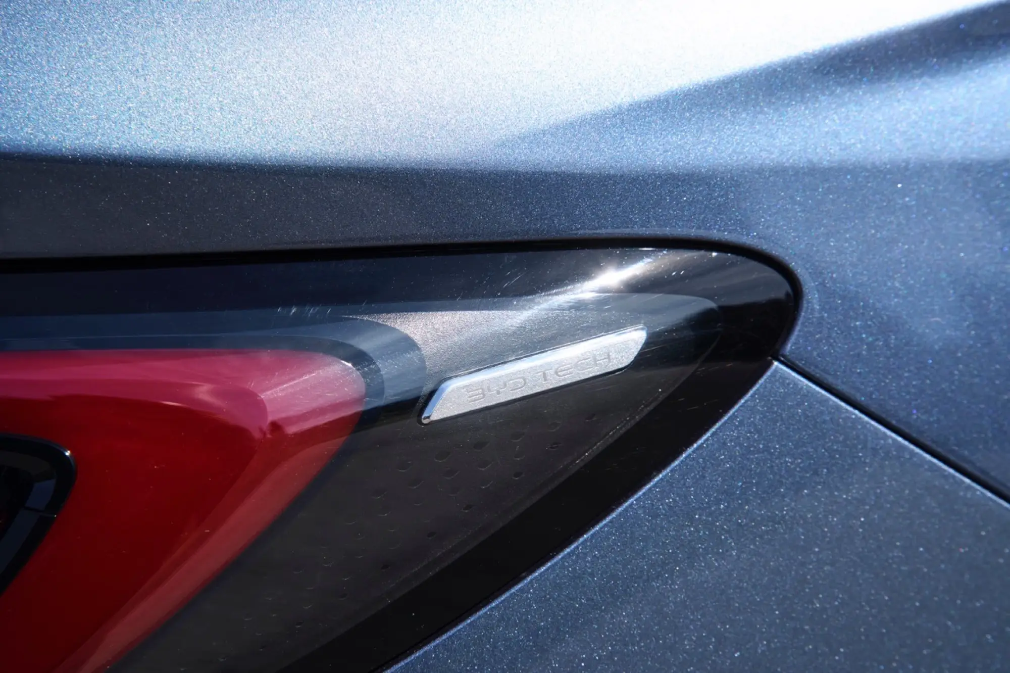 BYD Seal 6 DM-i Touring - Foto ufficiali - 25