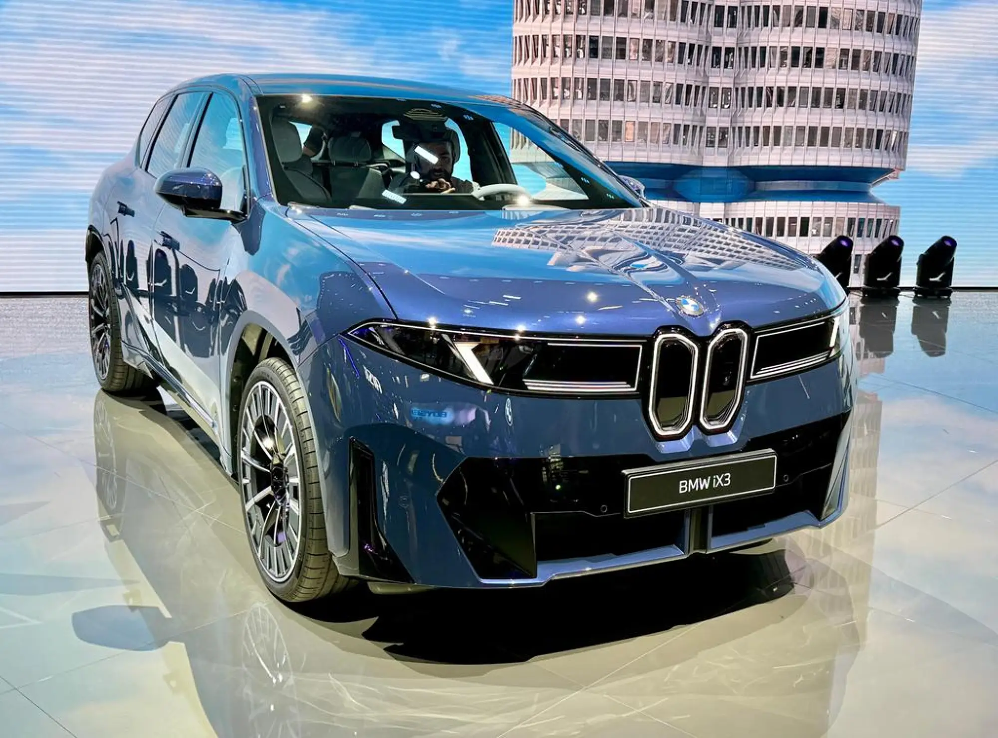 BMW iX3 - Salone di Monaco 2025 - 2