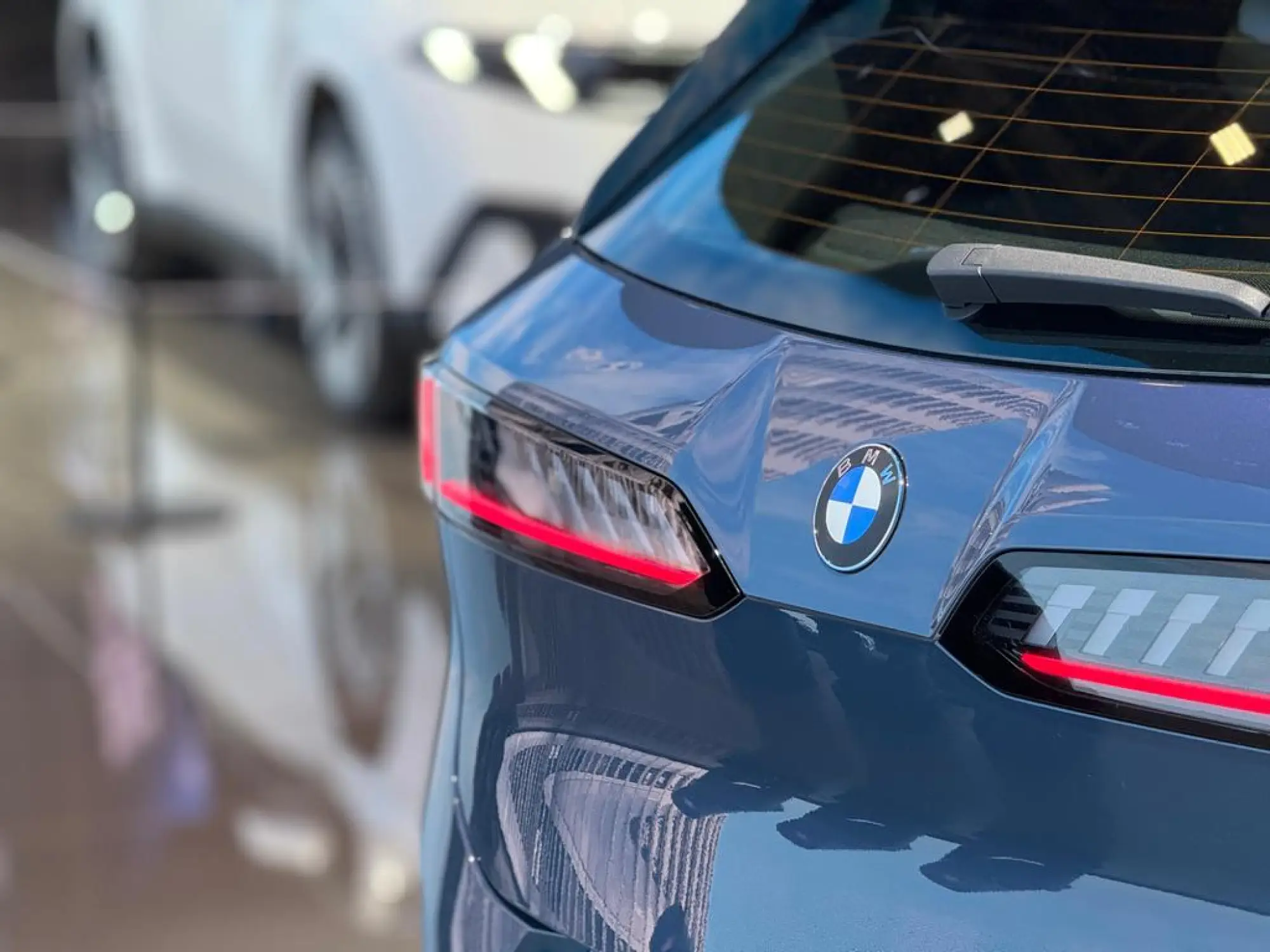 BMW iX3 - Salone di Monaco 2025 - 10