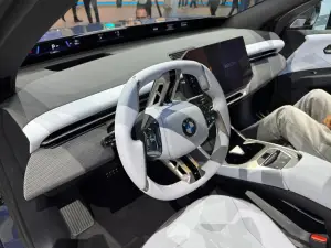 BMW iX3 - Salone di Monaco 2025 - 13