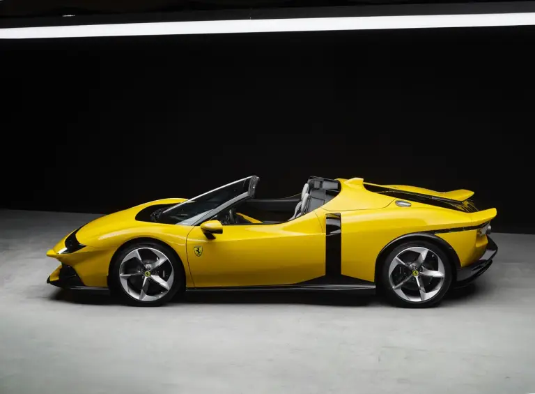 Ferrari 849 Testarossa - Foto Modena - 35
