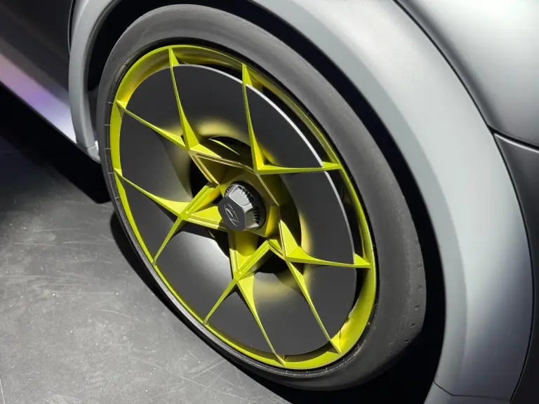 Hyundai Concept Three - Salone di Monaco 2025 - 2