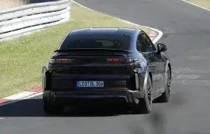 Porsche Cayenne Coupe Turbo GT 2027 - Foto spia 11-09-2025