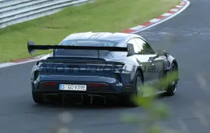 Porsche Taycan Turbo GT4 RS - Foto spia 12-09-2025 - 9