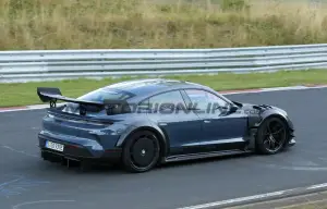 Porsche Taycan Turbo GT4 RS - Foto spia 12-09-2025 - 8