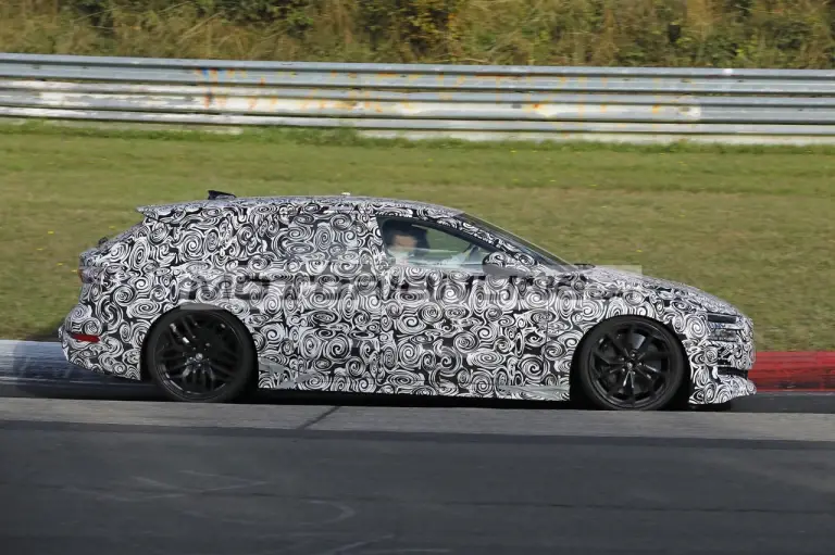 Audi RS6 e-tron Avant - Foto spia 12-9-2025 - 7