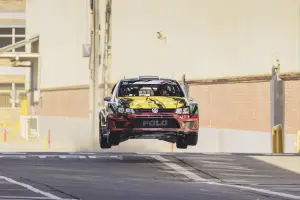 Volkswagen Polo - 50 anni video drift - 3