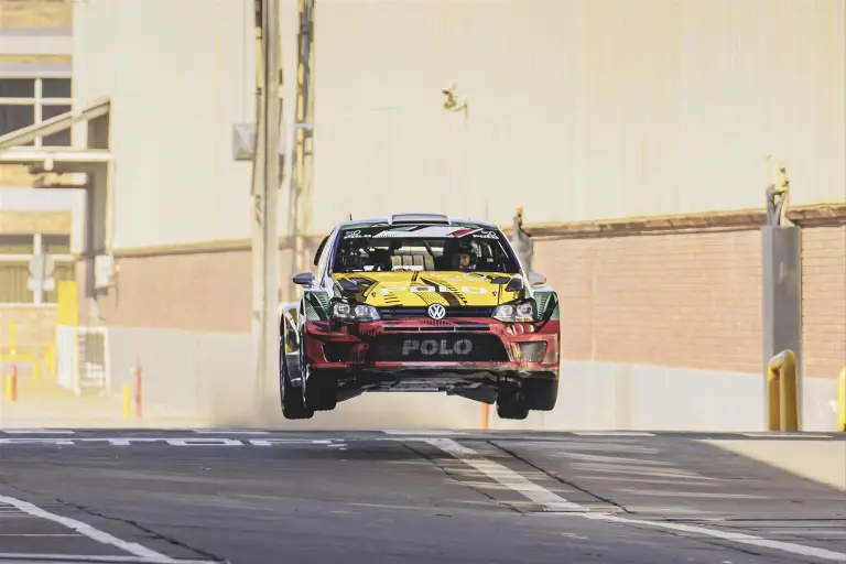 Volkswagen Polo - 50 anni video drift - 3
