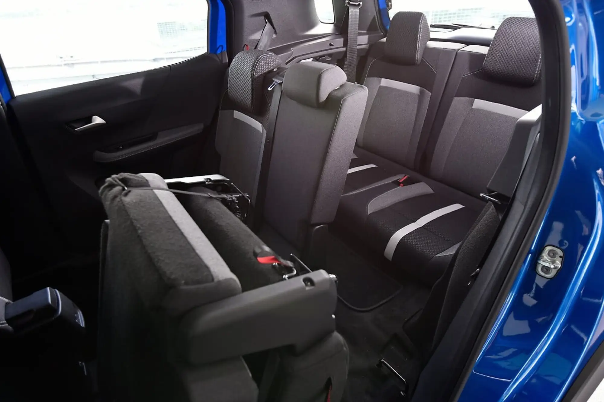 Opel Frontera GS a 7 posti - 1
