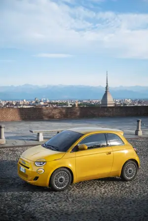 FIAT 500 Hybrid Torino