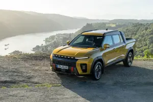 KGM Torres EVT Pick-up