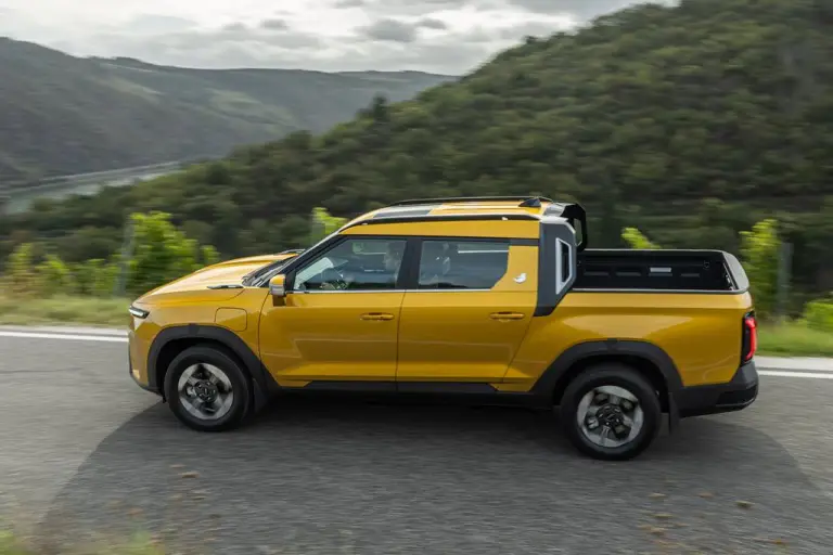 KGM Torres EVT Pick-up - 45