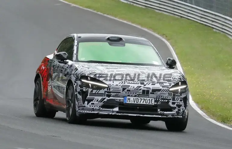 Xiaomi YU7 GT - Foto spia 18-09-2025 - 4