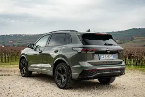 Volkswagen Tiguan e-hybrid 2025: prezzo, foto, dimensioni, allestimenti - 3