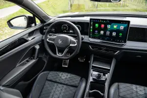 Volkswagen Tiguan e-hybrid 2025: prezzo, foto, dimensioni, allestimenti - 6