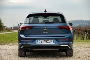 Volkswagen Golf 2025 e-hybrid (e non solo): prezzo, foto, dimensioni, allestimenti - 11