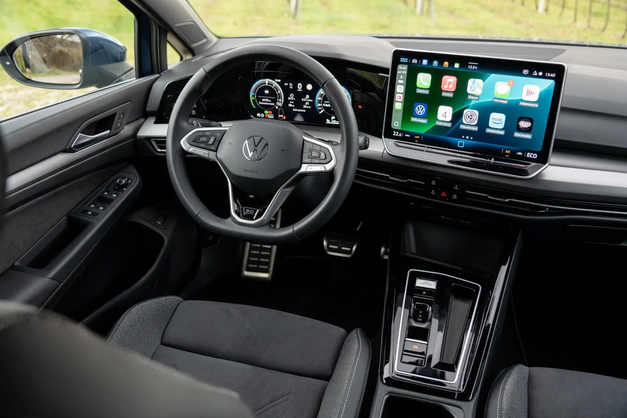 Volkswagen Golf 2025 e-hybrid (e non solo): prezzo, foto, dimensioni, allestimenti - 14