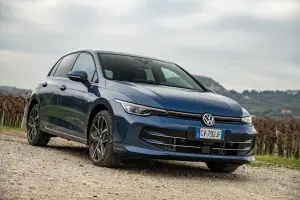 Volkswagen Golf 2025 e-hybrid (e non solo): prezzo, foto, dimensioni, allestimenti - 5