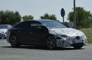 Mercedes EQS 2026 - Foto spia 21-09-2025