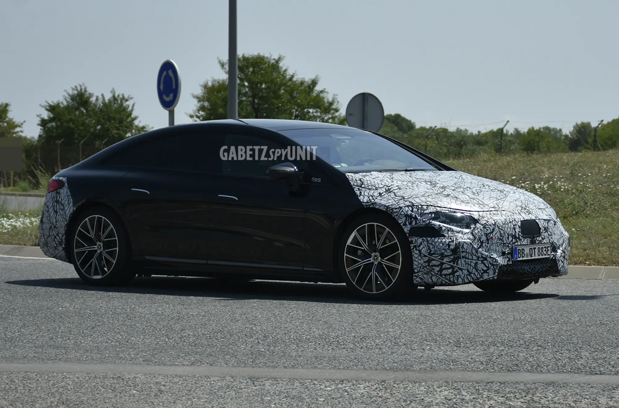 Mercedes EQS 2026 - Foto spia 21-09-2025 - 1