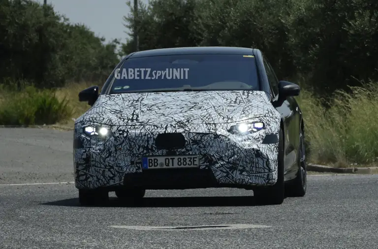 Mercedes EQS 2026 - Foto spia 21-09-2025 - 2